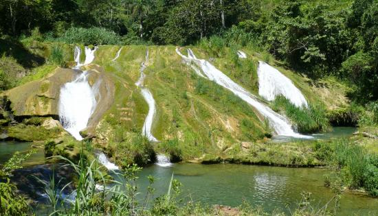 CHUTES